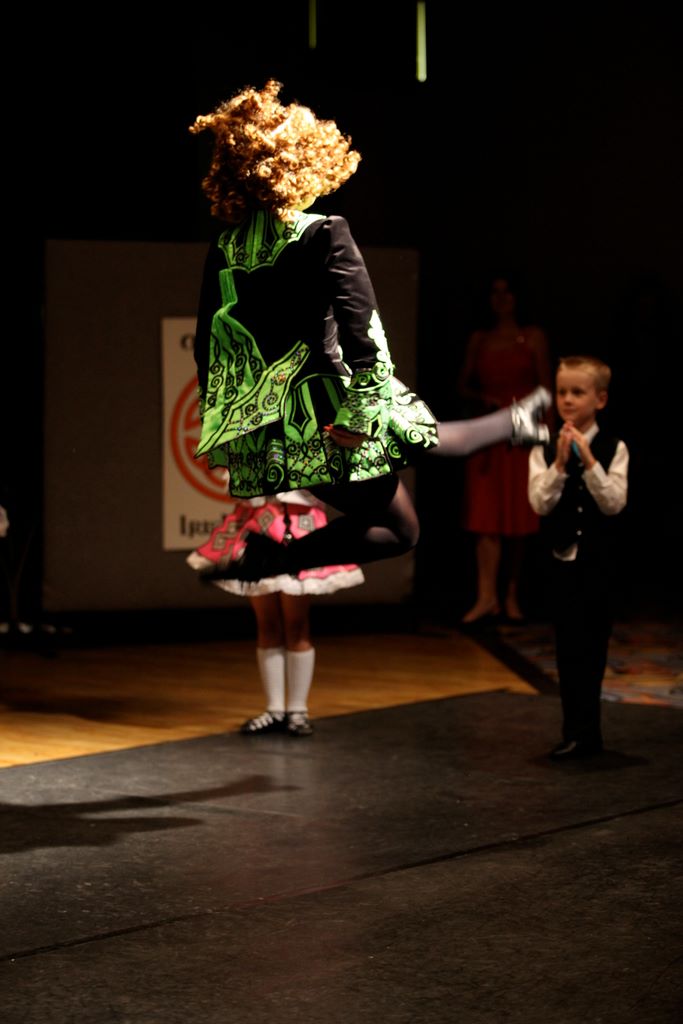 maher15thanniversaryconcert_680.jpg (large)