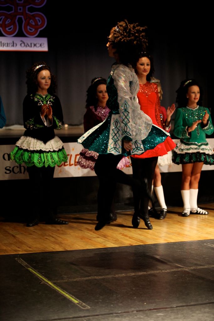 maher15thanniversaryconcert_690.jpg (large)