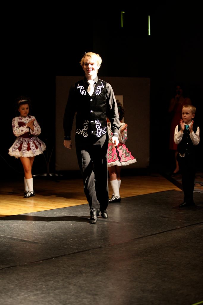 maher15thanniversaryconcert_699.jpg (large)