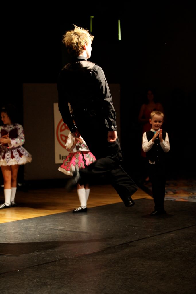 maher15thanniversaryconcert_704.jpg (large)