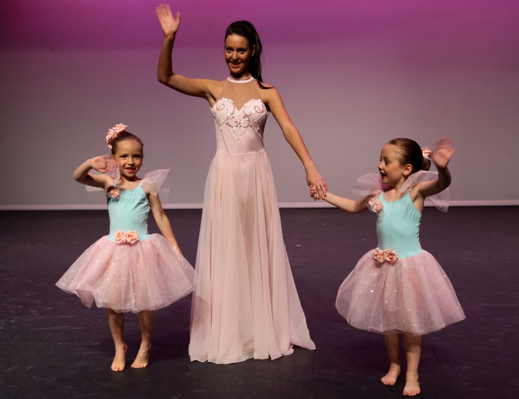 simpsonconcert2009matinee_0615.jpg (large)