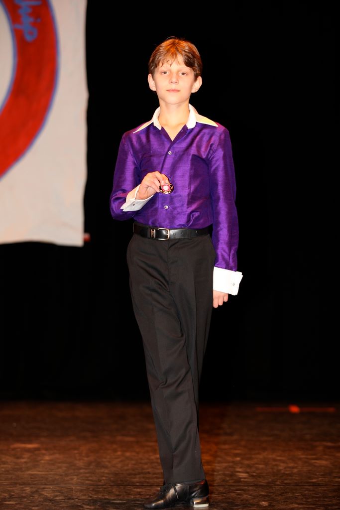 wintersolstice2009_0180.jpg (large)