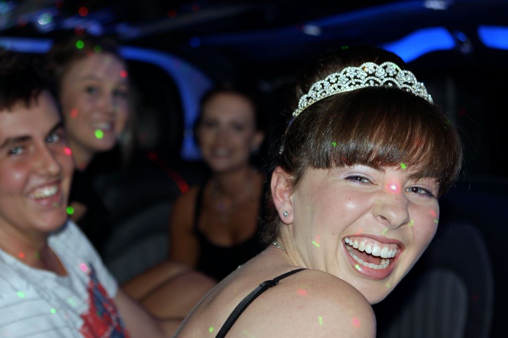 debutanteball2010_0007.jpg (large)