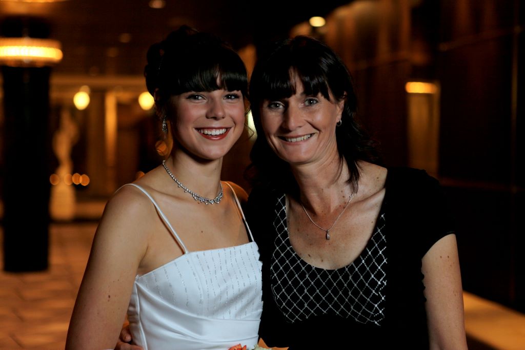 debutanteball2010_0036.jpg (large)