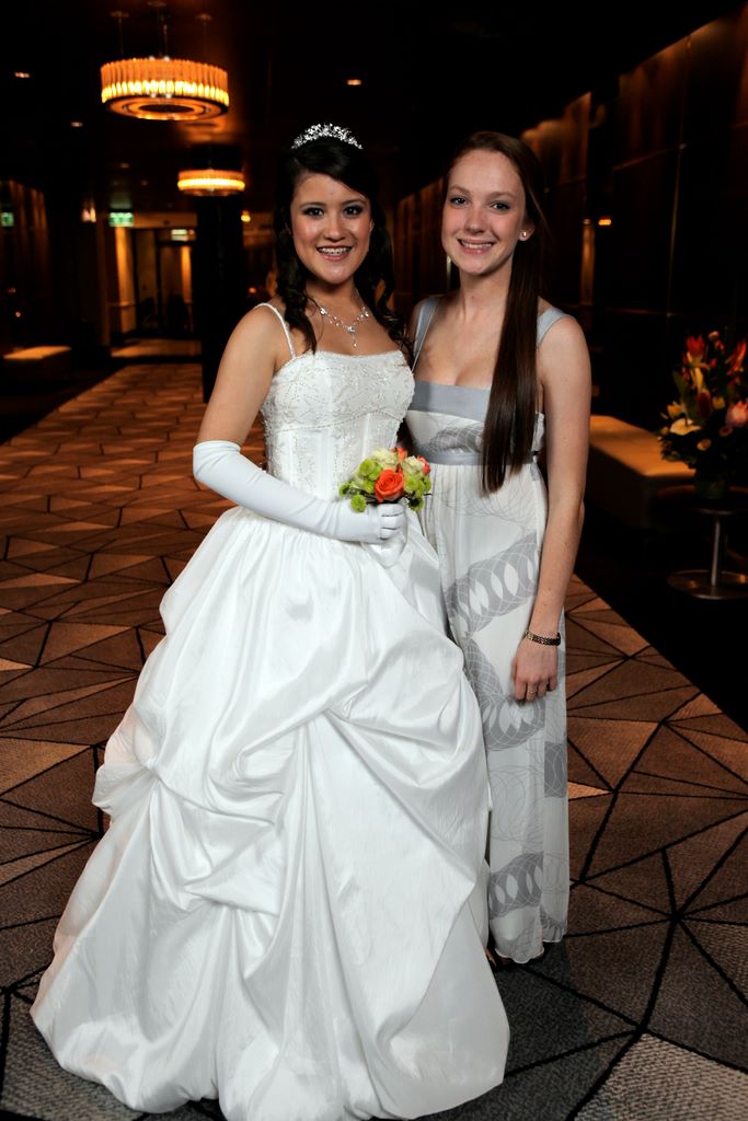 debutanteball2010_0212.jpg (large)