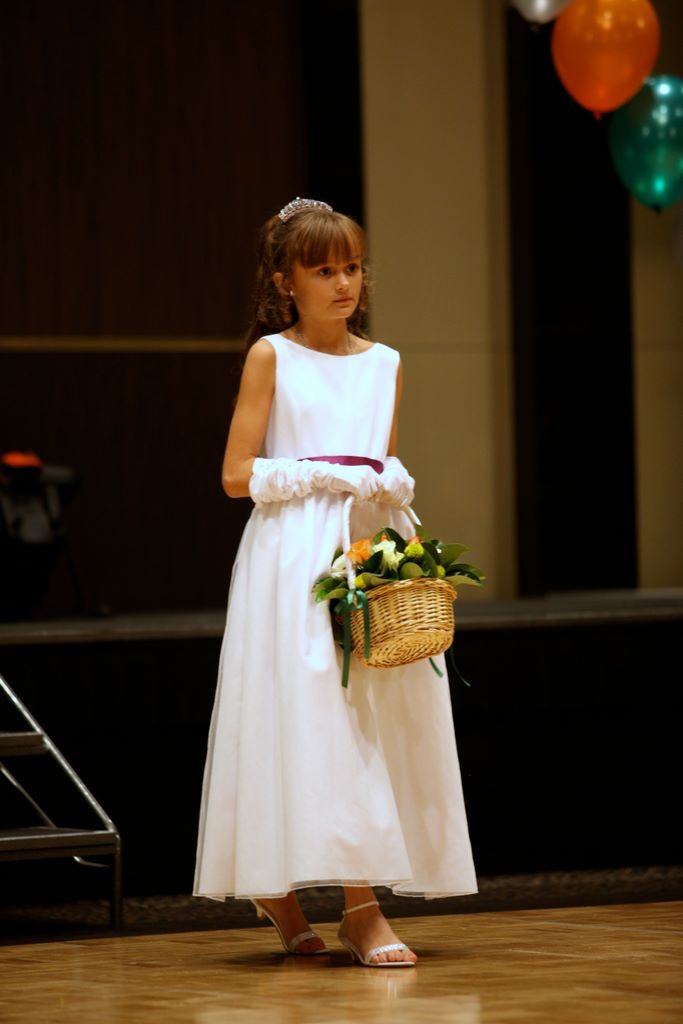 debutanteball2010_0337.jpg (large)