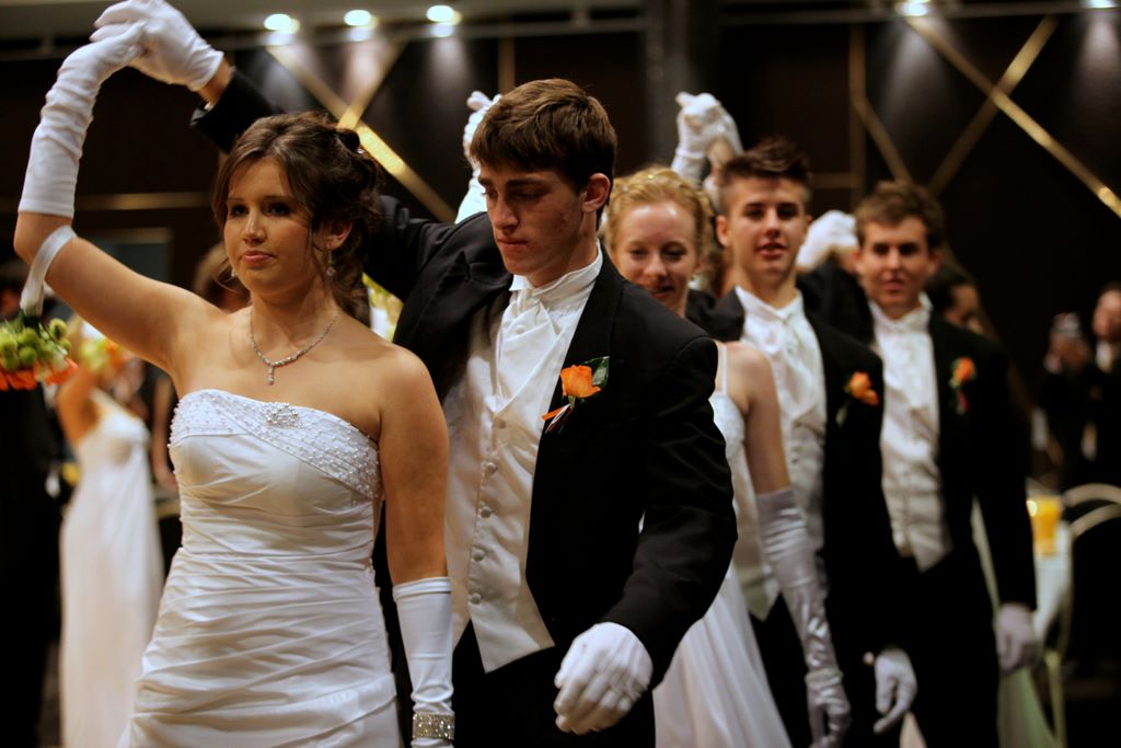 debutanteball2010_0826.jpg (large)